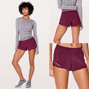 Lululemon Athletica Red Violet Hotty Hot Short II Size 6 - 2762